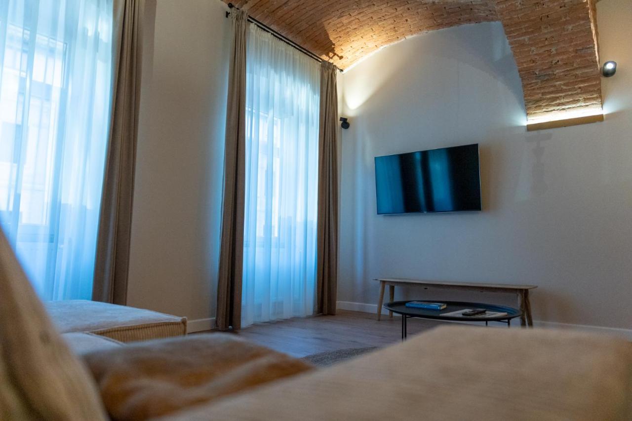 Apartamento Apollo Brasovul Istoric Exterior foto